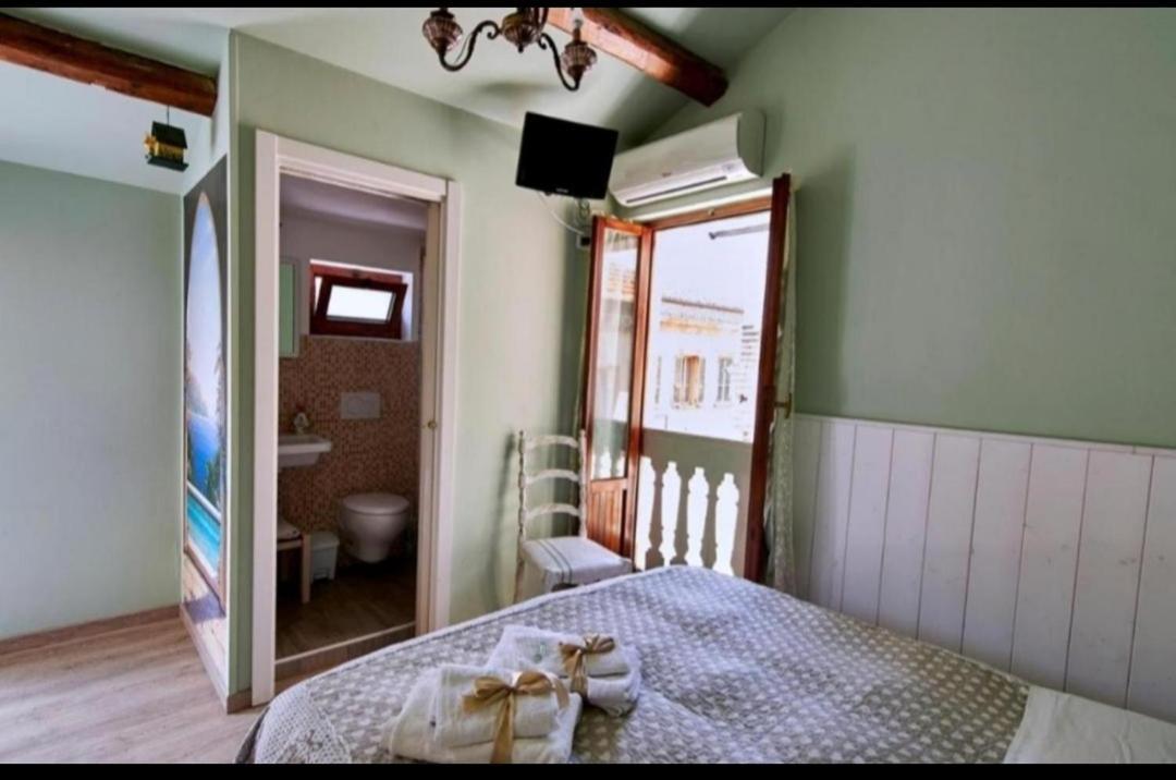 Castello Bed & Breakfast San Benedetto del Tronto Exterior foto